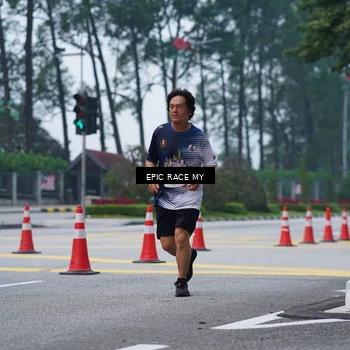 Runner Photo 7052145