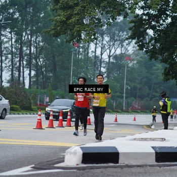 Runner Photo 7052154