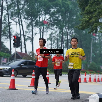 Runner Photo 7052158