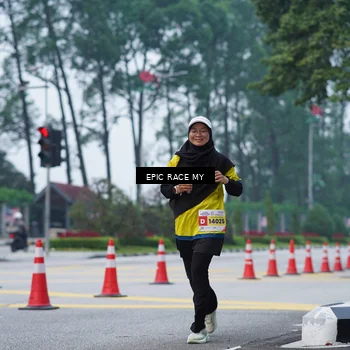 Runner Photo 7052167