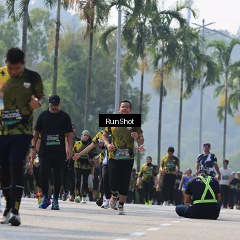 Runner Photo 7052177