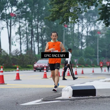 Runner Photo 7052201