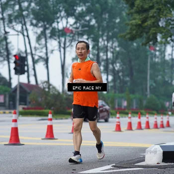 Runner Photo 7052205