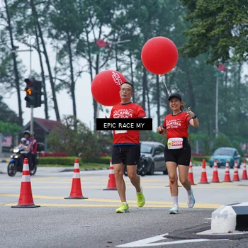 Runner Photo 7052207