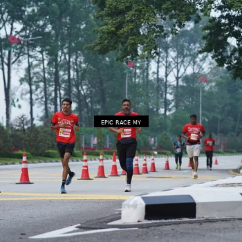 Runner Photo 7052208