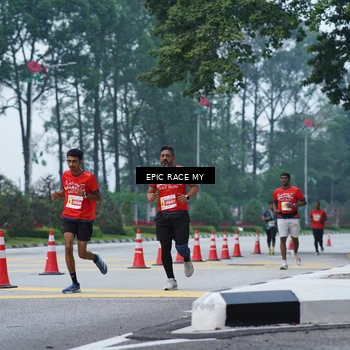 Runner Photo 7052209
