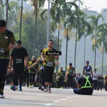 Runner Photo 7052220