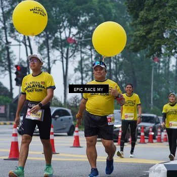 Runner Photo 7052238