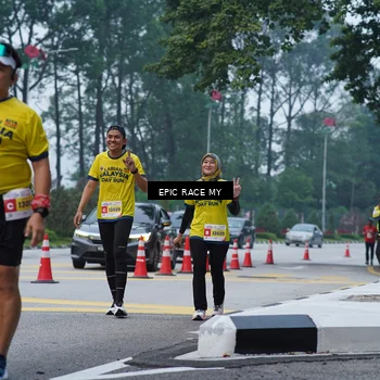 Runner Photo 7052241