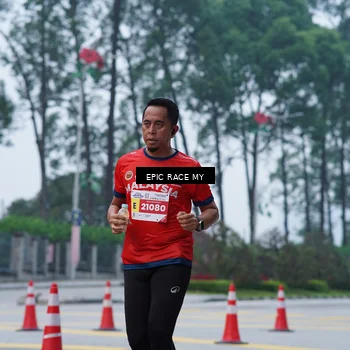 Runner Photo 7052258
