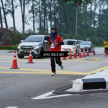Runner Photo 7052285