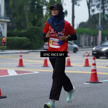 Runner Photo 7052290
