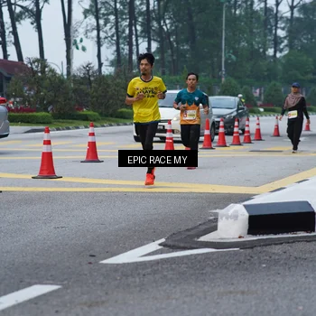 Runner Photo 7052291