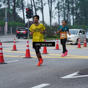 Runner Photo 7052293