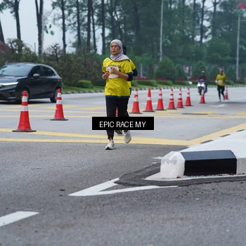 Runner Photo 7052307