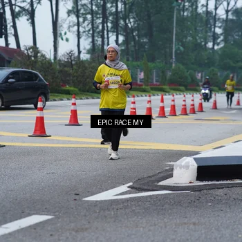 Runner Photo 7052308
