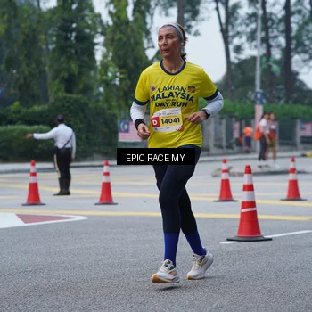 Runner Photo 7052318