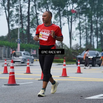 Runner Photo 7052320