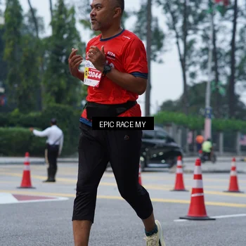 Runner Photo 7052330