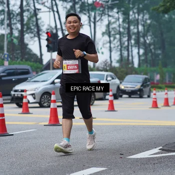 Runner Photo 7052336