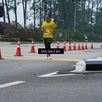 Runner Photo 7052348