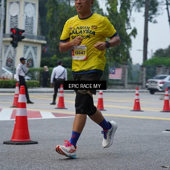 Runner Photo 7052359
