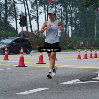 Runner Photo 7052365