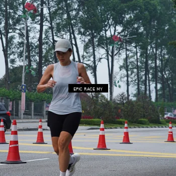 Runner Photo 7052369