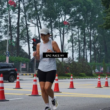 Runner Photo 7052370