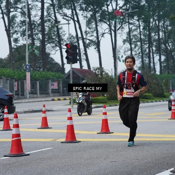 Runner Photo 7052373