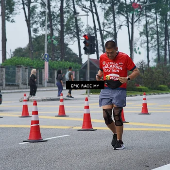 Runner Photo 7052380