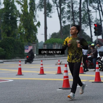 Runner Photo 7052387