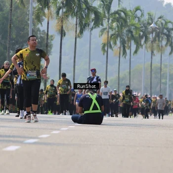 Runner Photo 7052395