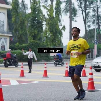Runner Photo 7052396