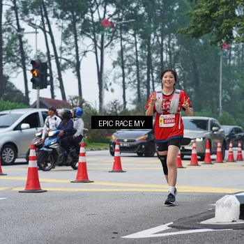 Runner Photo 7052400