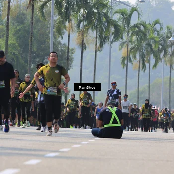 Runner Photo 7052420