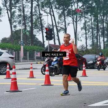 Runner Photo 7052425