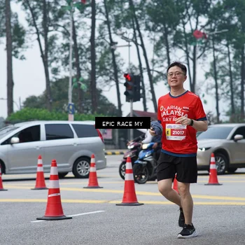 Runner Photo 7052427