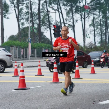 Runner Photo 7052428