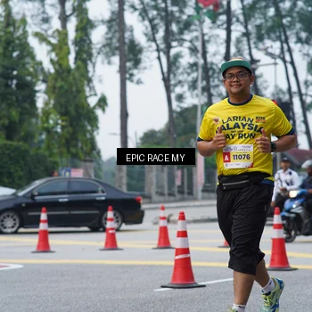 Runner Photo 7052435