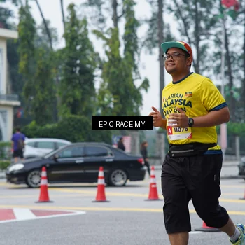 Runner Photo 7052437