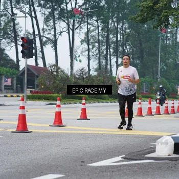 Runner Photo 7052446