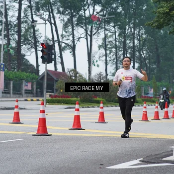Runner Photo 7052447