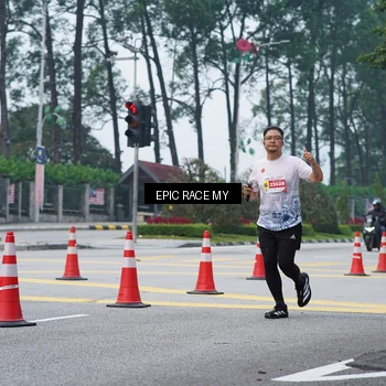 Runner Photo 7052449