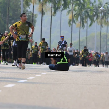 Runner Photo 7052453