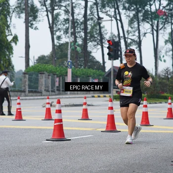 Runner Photo 7052459