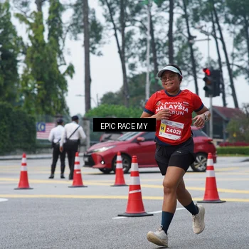 Runner Photo 7052468