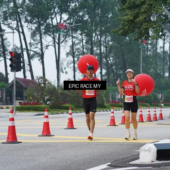 Runner Photo 7052473
