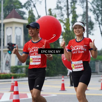 Runner Photo 7052480