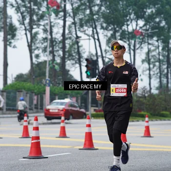 Runner Photo 7052486